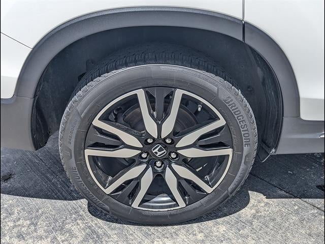 2022 Honda Pilot Touring 7-Passenger