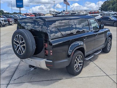 2025 Land Rover Defender 130 P400 S