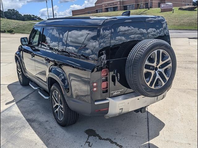 2025 Land Rover Defender 130 P400 S