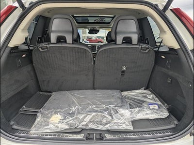 2020 Volvo XC90 Inscription