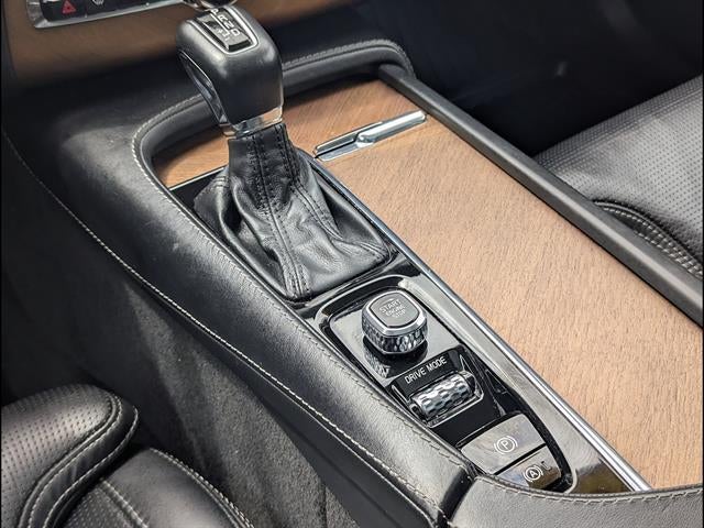 2020 Volvo XC90 Inscription