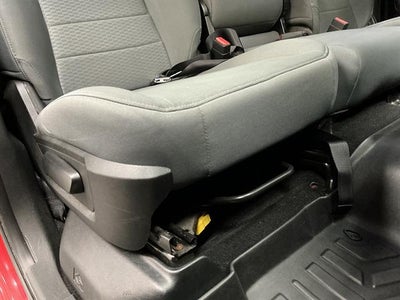 2018 RAM 1500 Express Quad Cab 4x4 6'4" Box