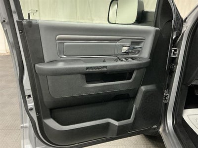 2023 RAM 1500 Classic SLT Crew Cab 4x4 5'7" Box