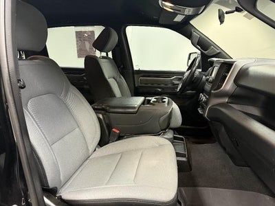 2023 RAM 1500 Big Horn Crew Cab 4x4 5'7" Box