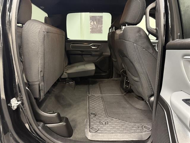 2023 RAM 1500 Big Horn Crew Cab 4x4 5'7" Box