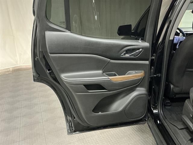 2017 GMC Acadia SLE