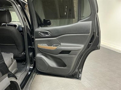 2017 GMC Acadia SLE