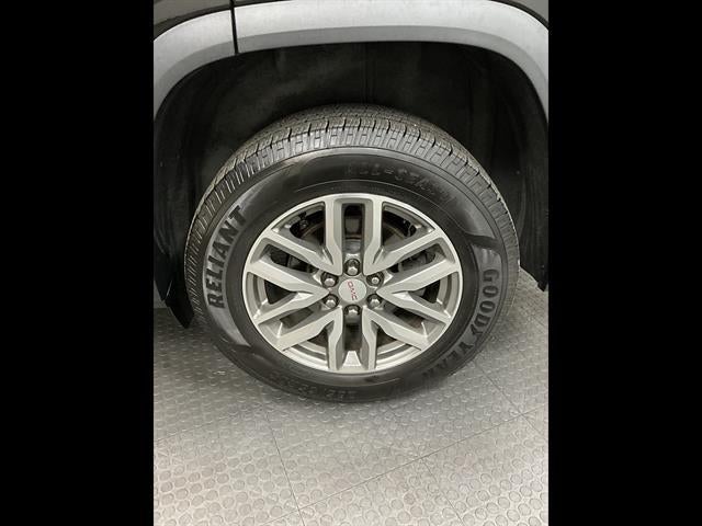2017 GMC Acadia SLE
