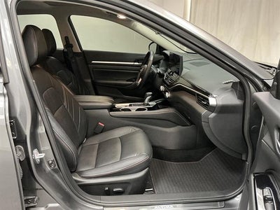 2024 Nissan Altima SR VC-Turbo FWD
