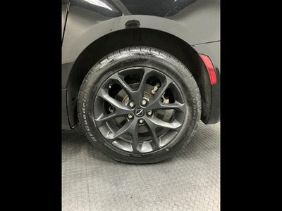 2024 Chrysler Pacifica Limited AWD