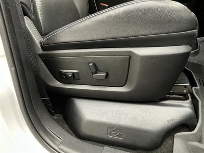 2017 RAM 2500 Laramie Crew Cab 4x4 6'4" Box