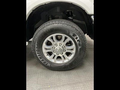 2017 RAM 2500 Laramie Crew Cab 4x4 6'4" Box