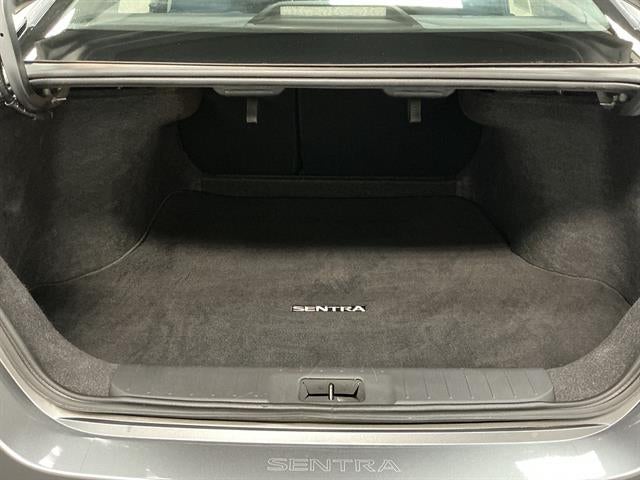 2022 Nissan Sentra SV Xtronic CVT
