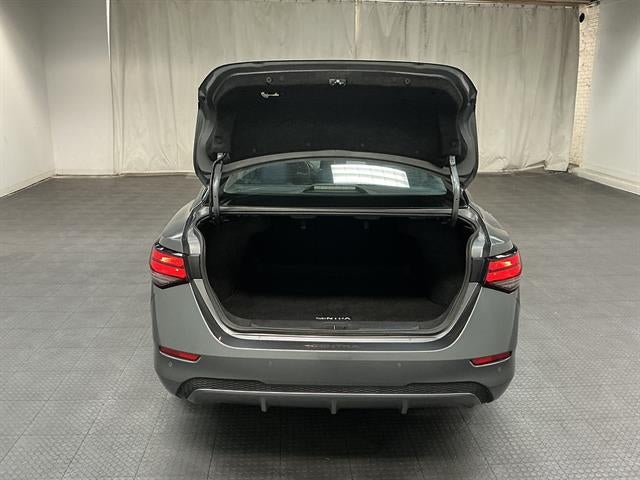 2022 Nissan Sentra SV Xtronic CVT