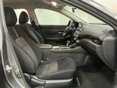 2022 Nissan Sentra SV Xtronic CVT