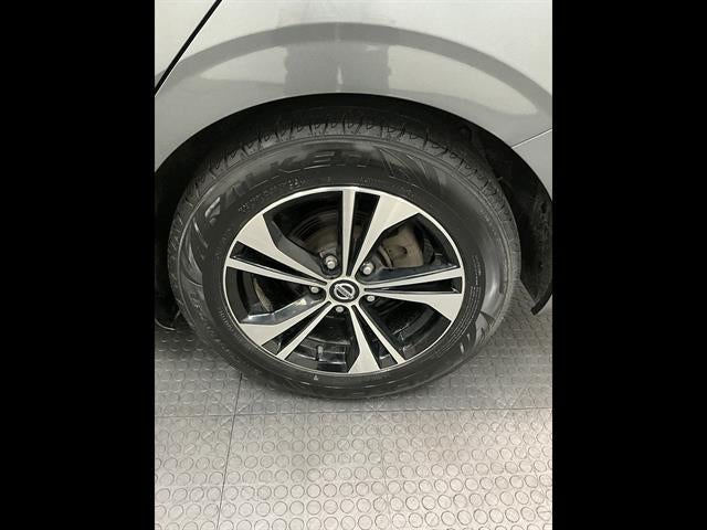 2022 Nissan Sentra SV Xtronic CVT