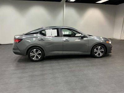 2022 Nissan Sentra SV Xtronic CVT