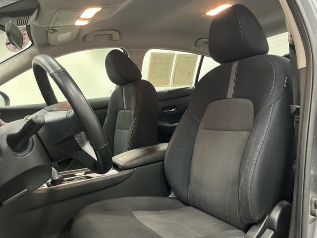 2022 Nissan Sentra SV Xtronic CVT