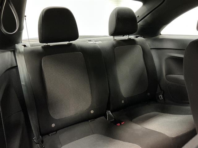 2019 Volkswagen Beetle 2.0T S