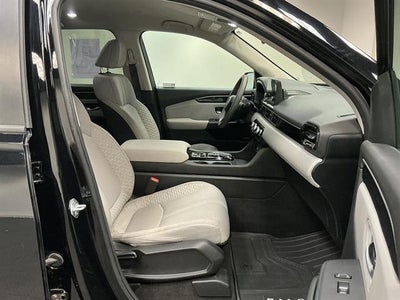 2023 Honda Pilot AWD LX